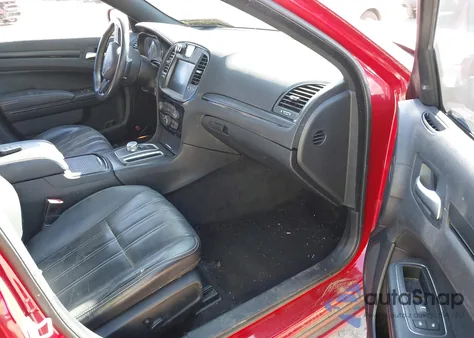 2015 Chrysler 300 300S z USA, uszkodzony, nr VIN 2C3CCABG9FH802835